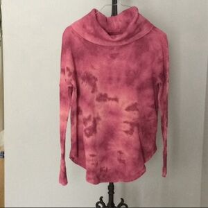 Woman’s thermal top
